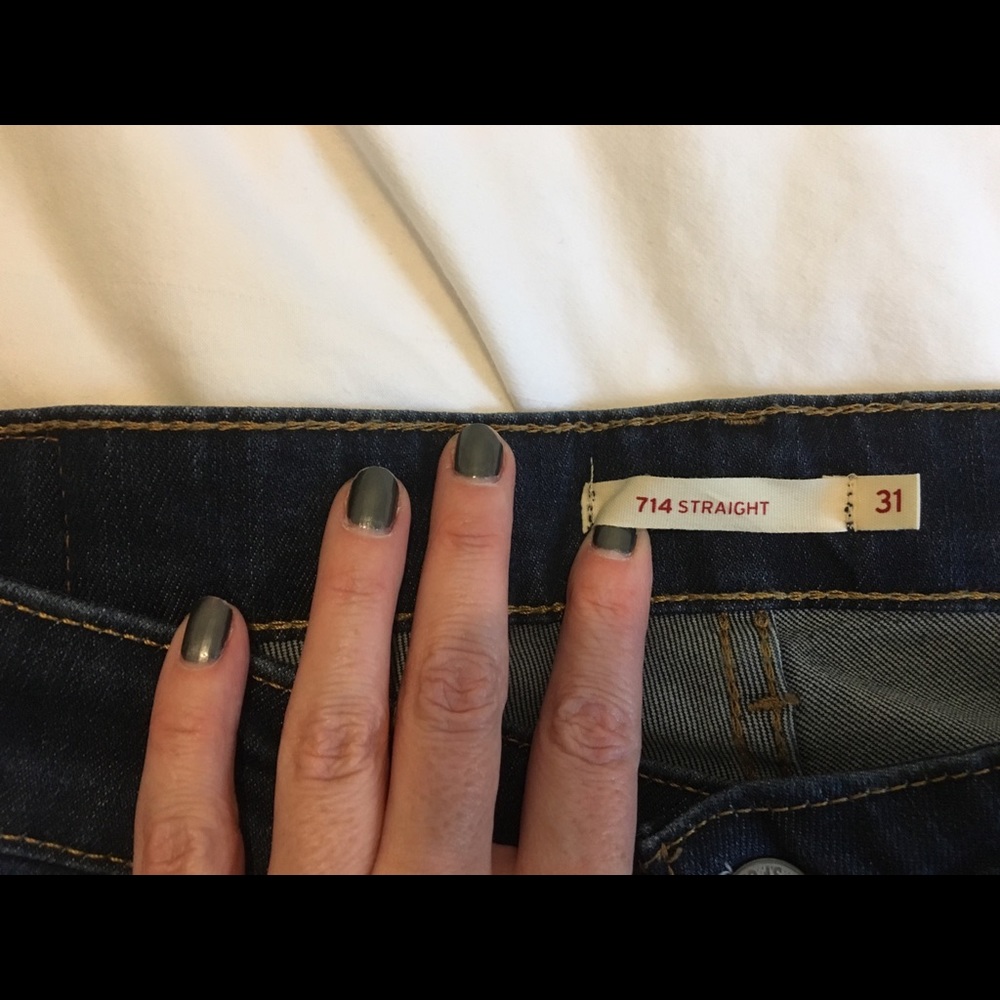 Levi’s 714 straight-leg jeans, dark wash